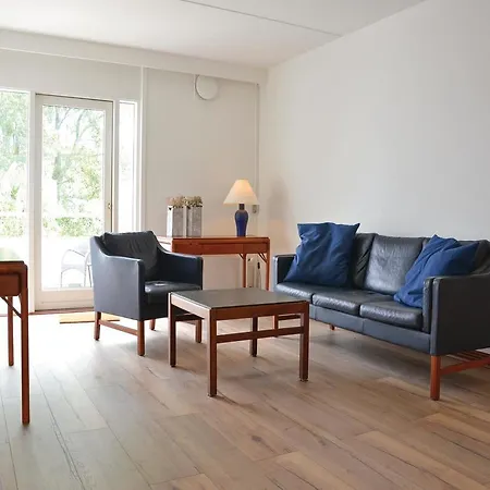 Διαμέρισμα Three-bedroom In